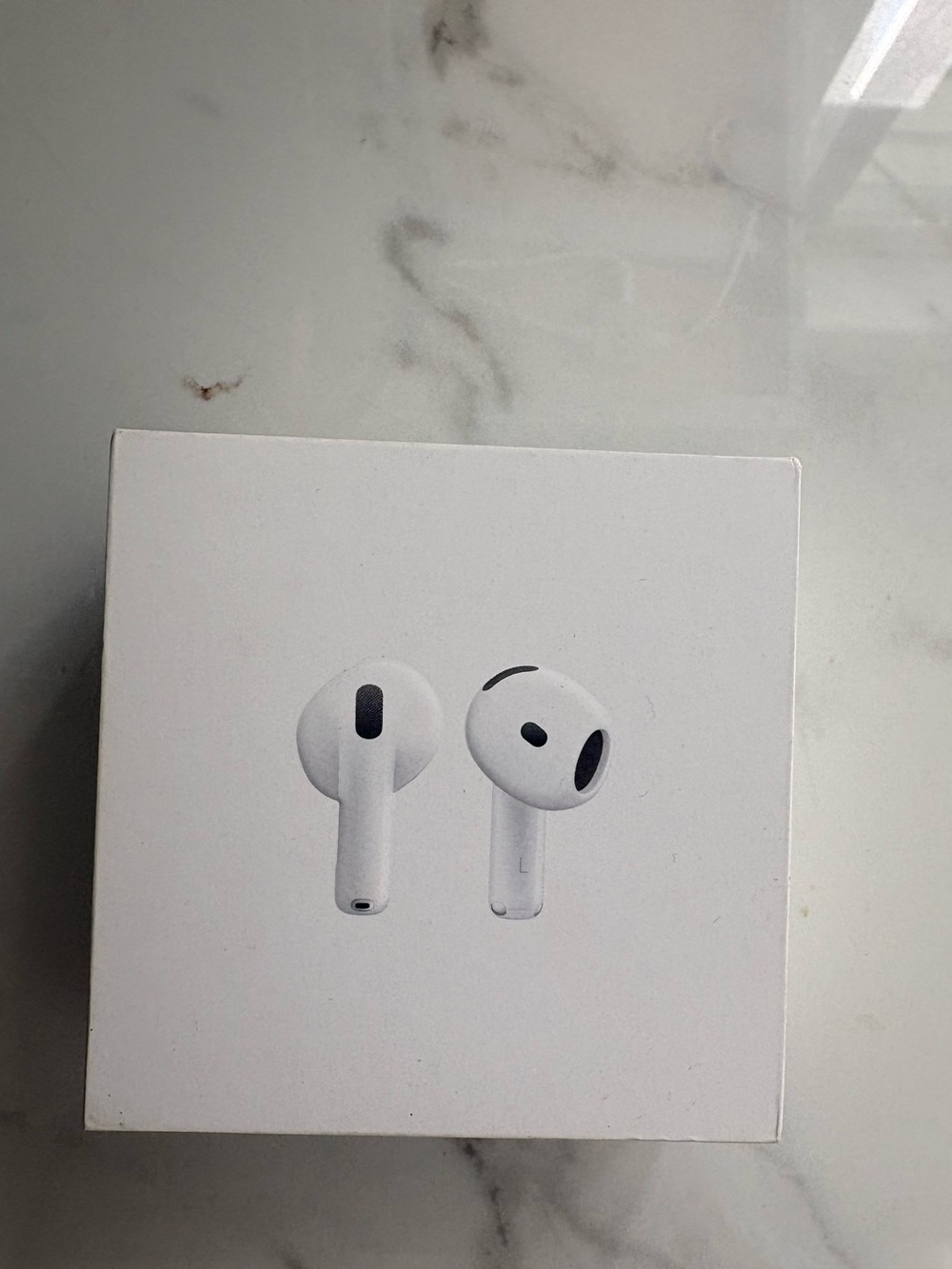 Unused AirPods 4